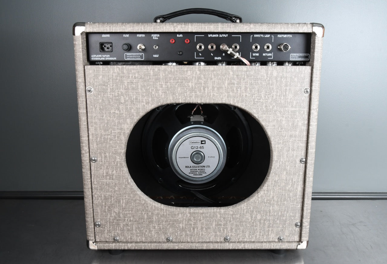 Amplified Nation Wonderland Overdrive 50 Watt Fawn/Vox 1x12 Combo