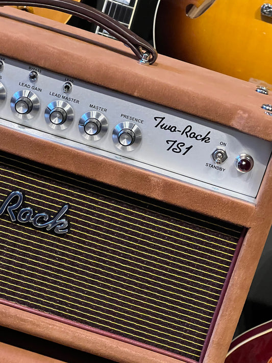 Two Rock TS-1 50 Watt Head & 1x12 Closed Back Set Tobacco Suede & Oxblood/Stripe Grill