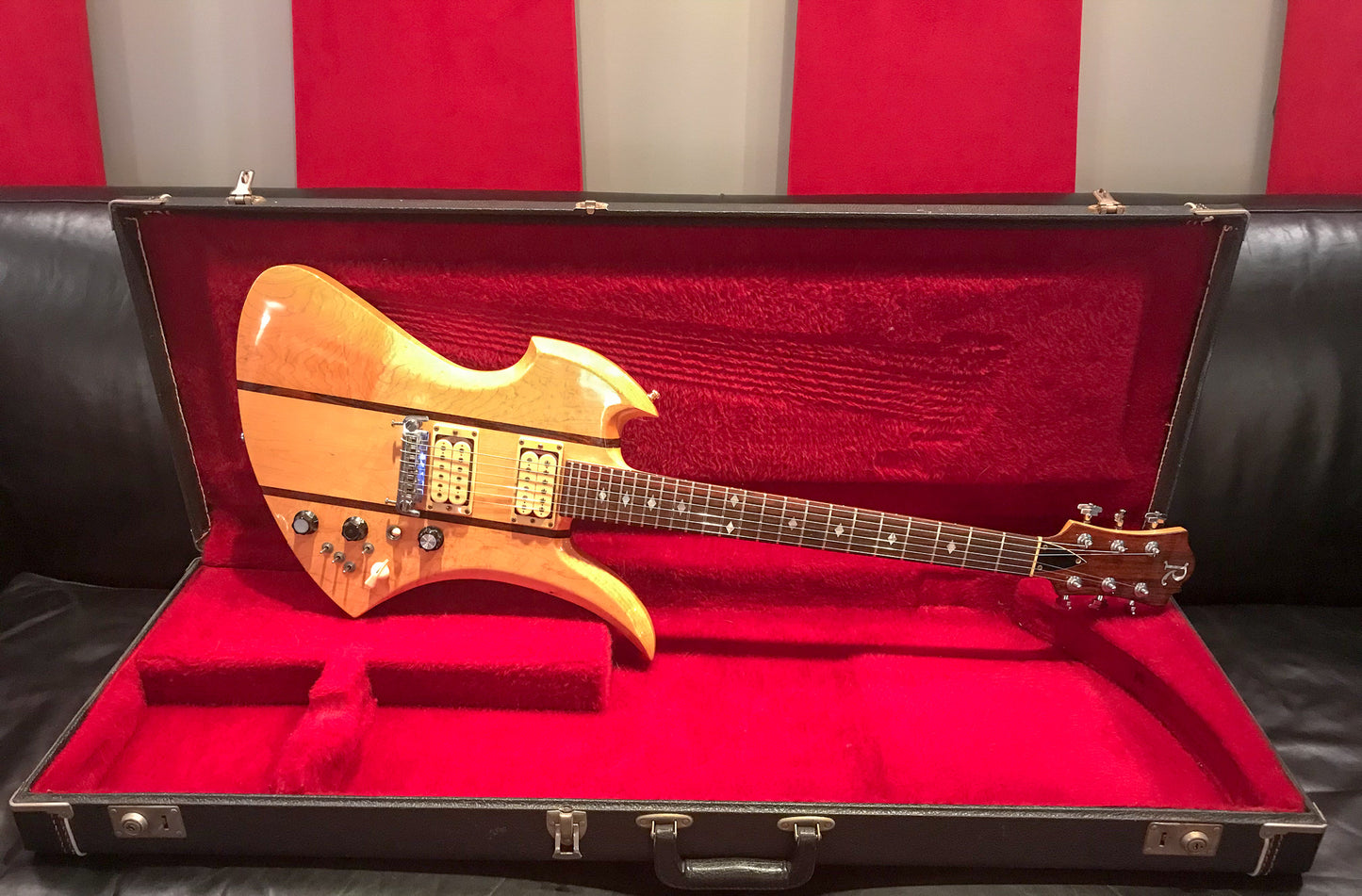 1979 B.C. Rich Mockingbird Natural Gloss OHSC