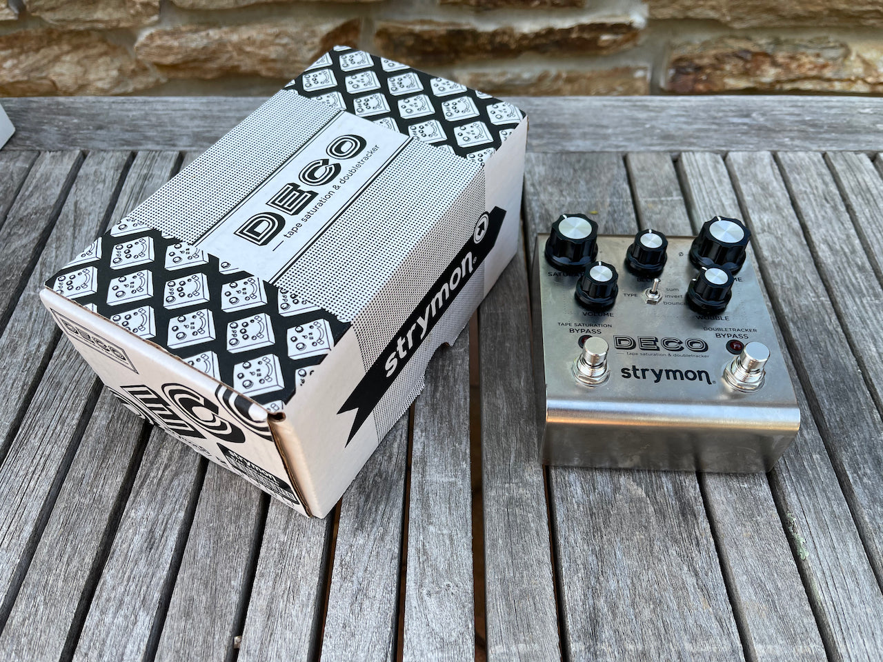 Strymon Deco Tape Saturation & Doubletracker Pedal