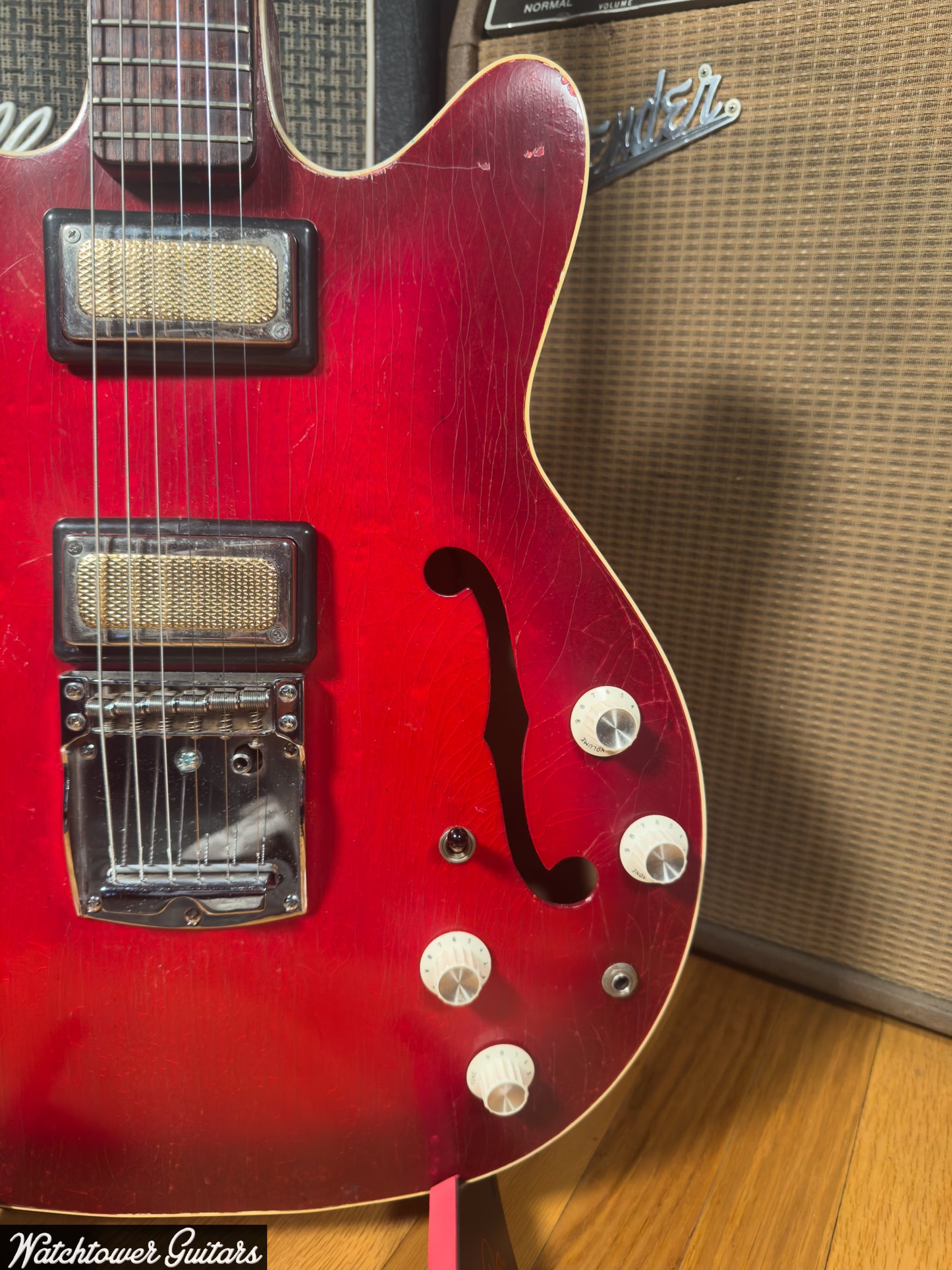1968 Supro Clermont S667 Vintage Electric Hollowbody Guitar Red Valco