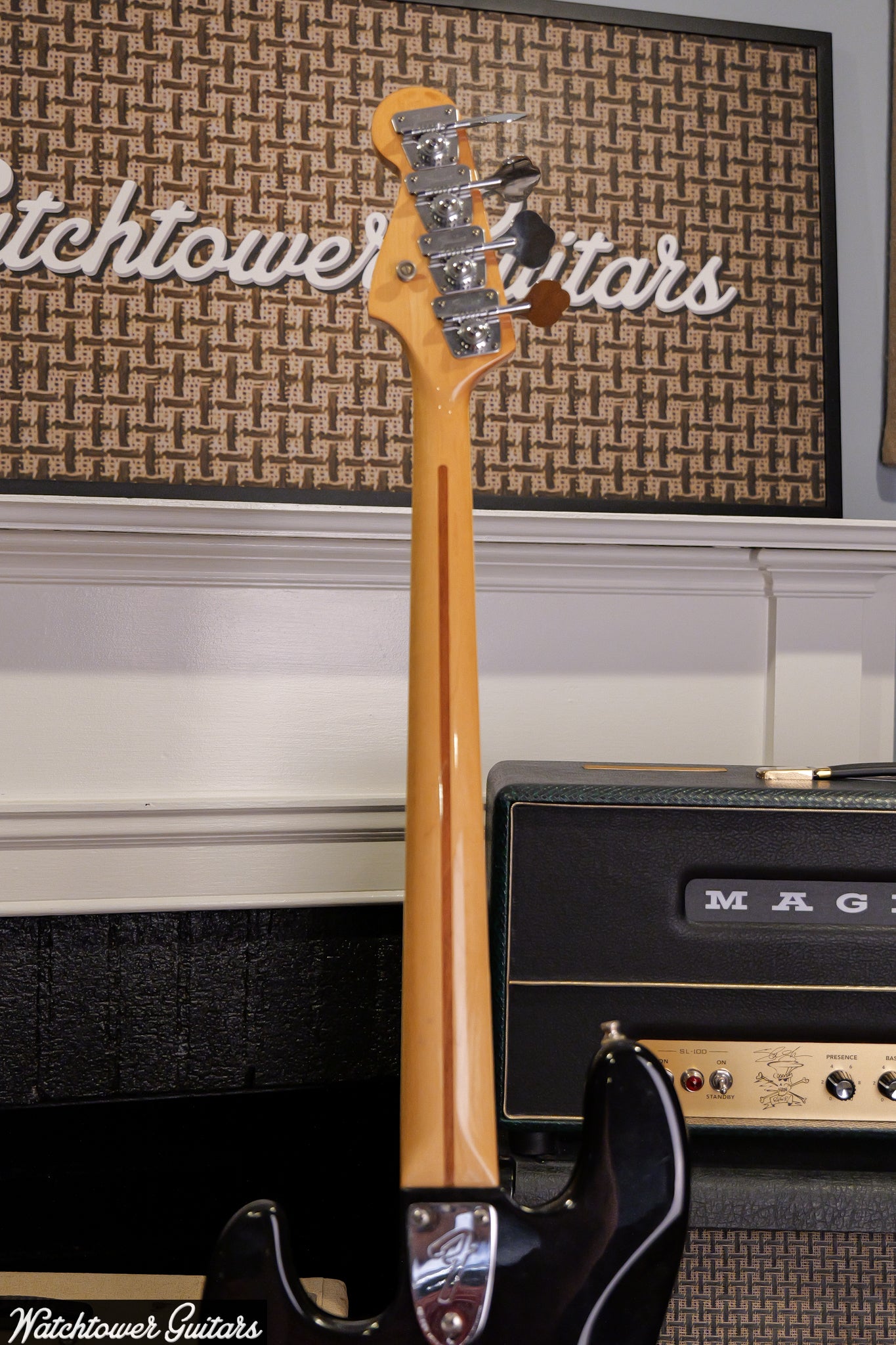 1976 Fender Jazz Bass Black