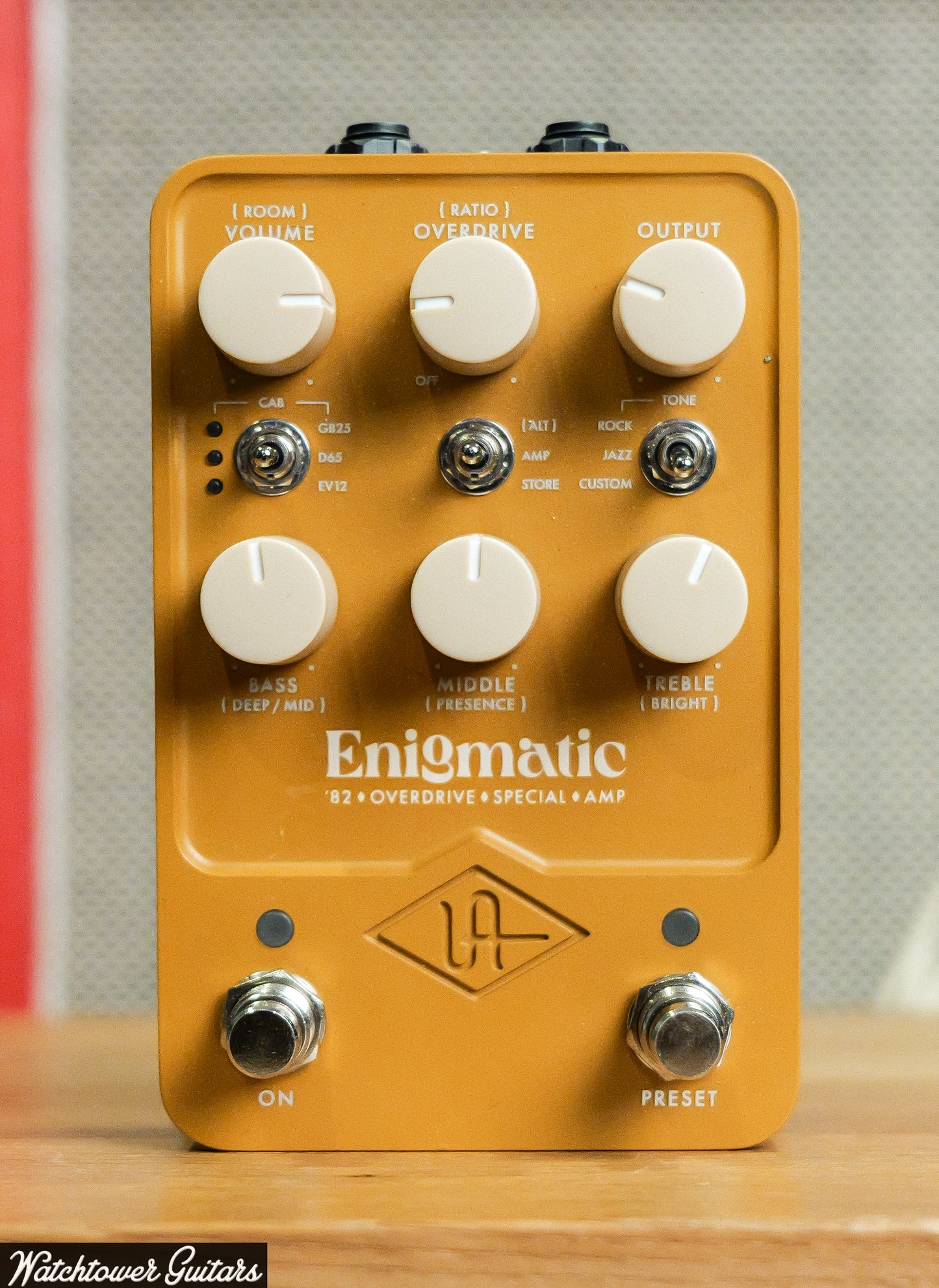 Universal Audio Enigmatic '82 Overdrive Special Amp