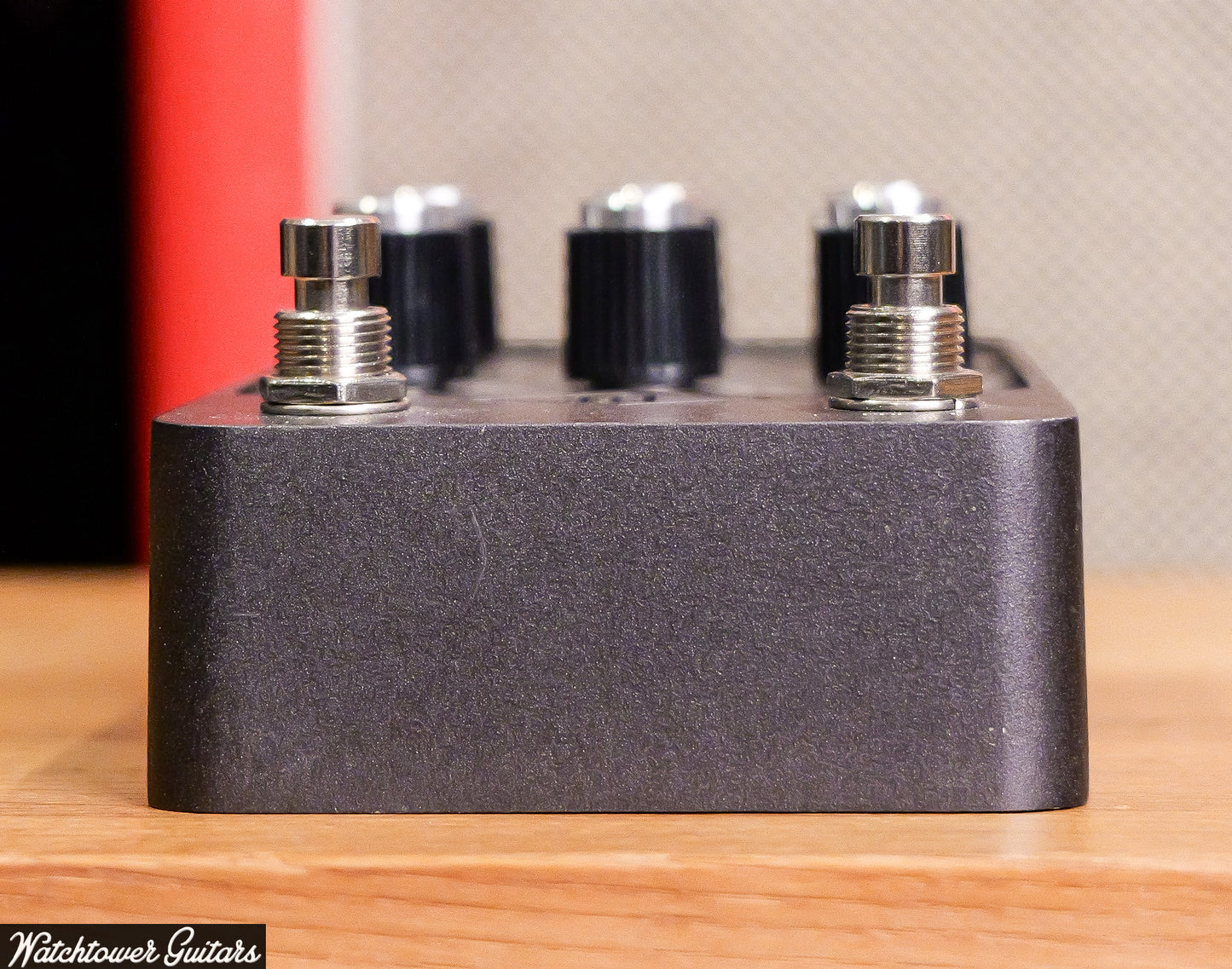 Universal AudioAudio Dream ’65 Reverb | Modeling Amplifier Pedal.