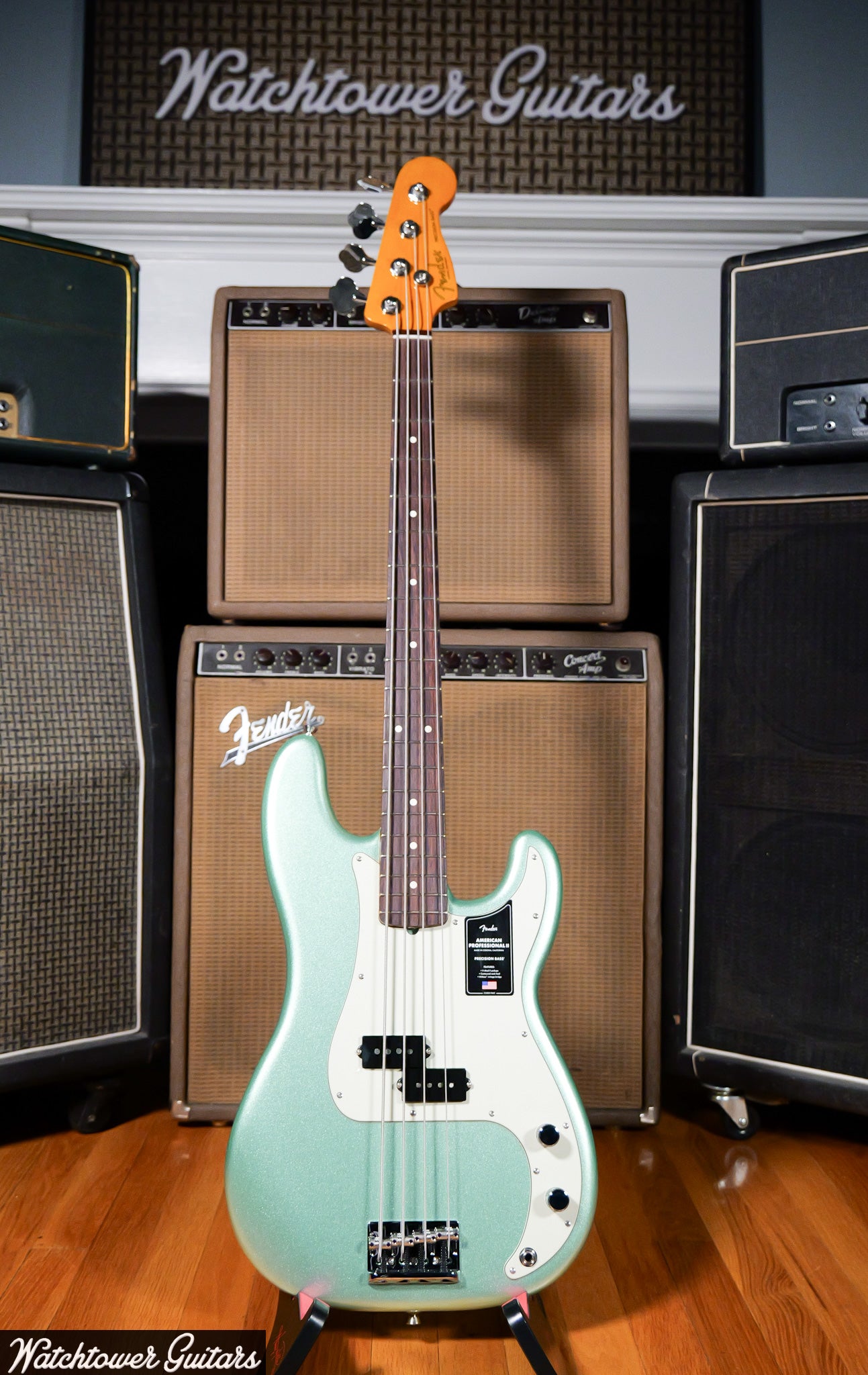 2024 Fender P Bass American Professional II Mystic Surf Green