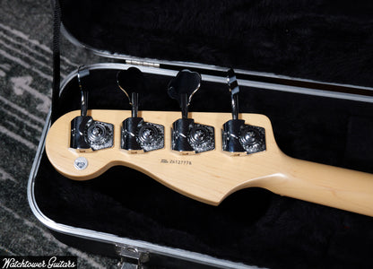 2006 Fender Jazz Bass USA Chrome Red