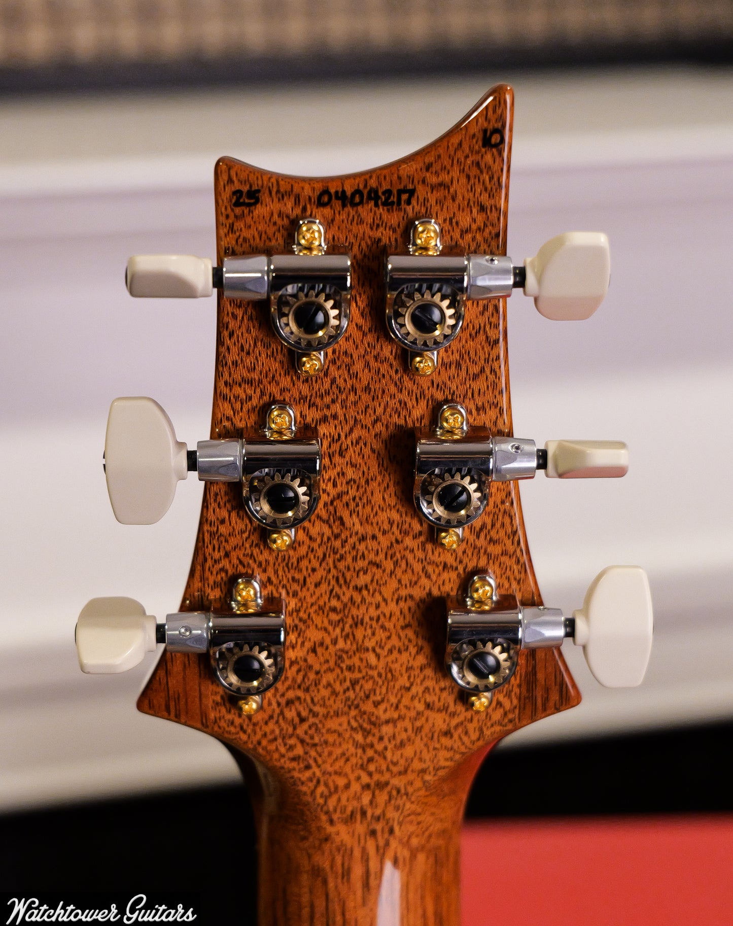 Paul Reed Smith PRS Modern Eagle V 10 Top Yellow Tiger