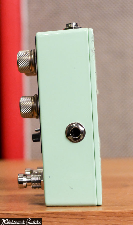 Cornerstone Antique Classic Drive