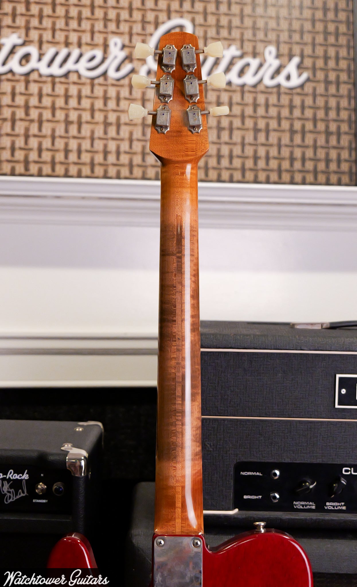 2019 Shabat Bobcat Aged Cherry