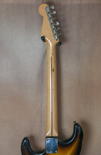 1958 Fender Stratocaster Two Tone Sunburst OHSC