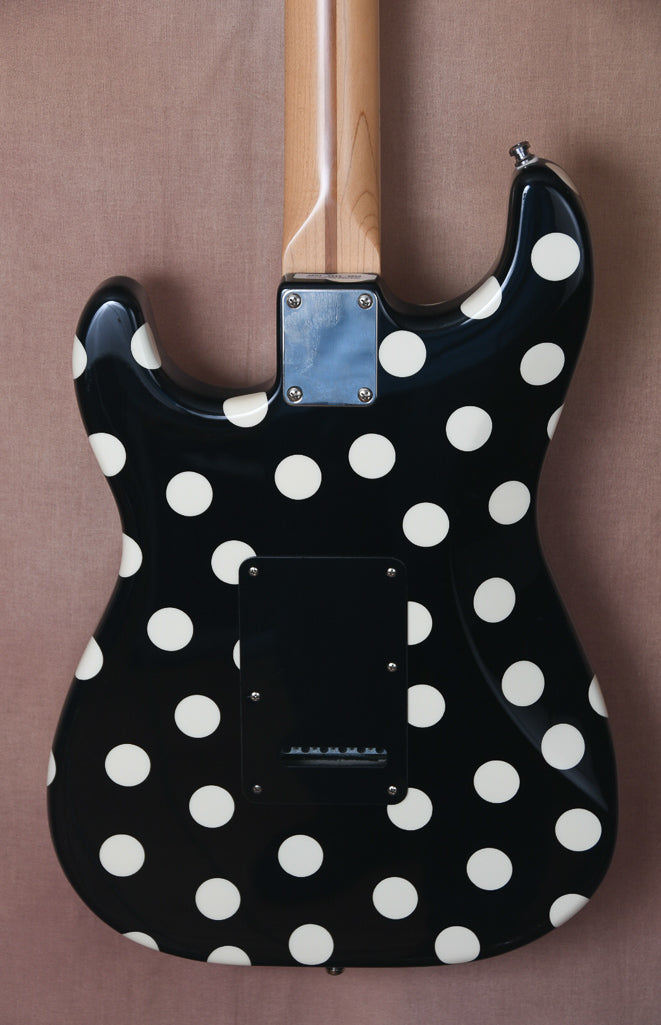 2005 Fender Stratocaster Polka Dot signed by Buddy Guy