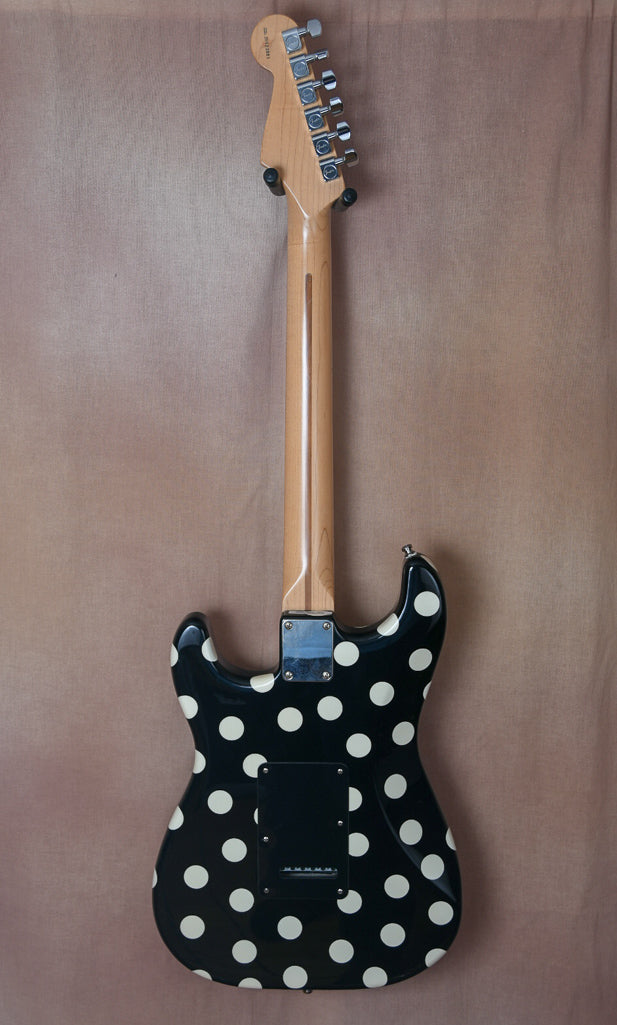 2005 Fender Stratocaster Polka Dot signed by Buddy Guy