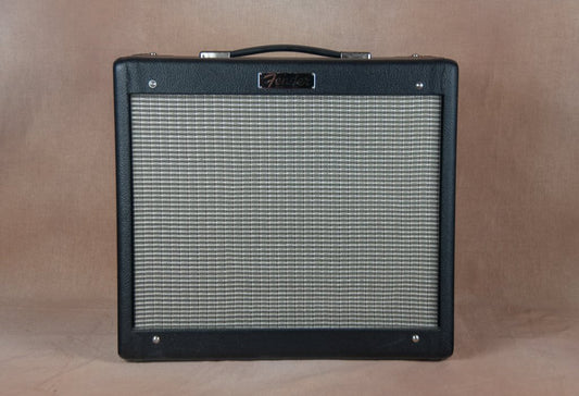 2018 Fender Blues Jr Version IV 1x12 Combo Black Tolex