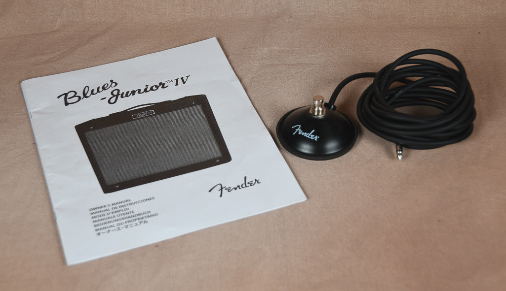 2018 Fender Blues Jr Version IV 1x12 Combo Black Tolex