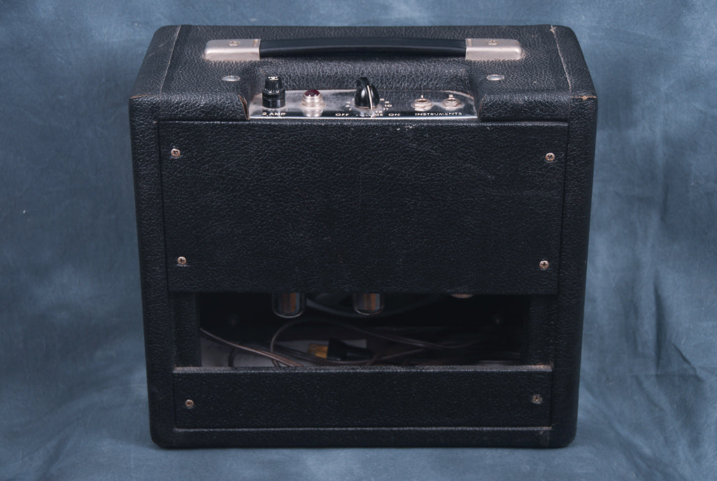 1964 Fender Champ 1x8 Combo Black Tolex