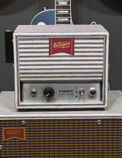 2017 Benson Vinny Head & 1x10 Cabinet Stripe