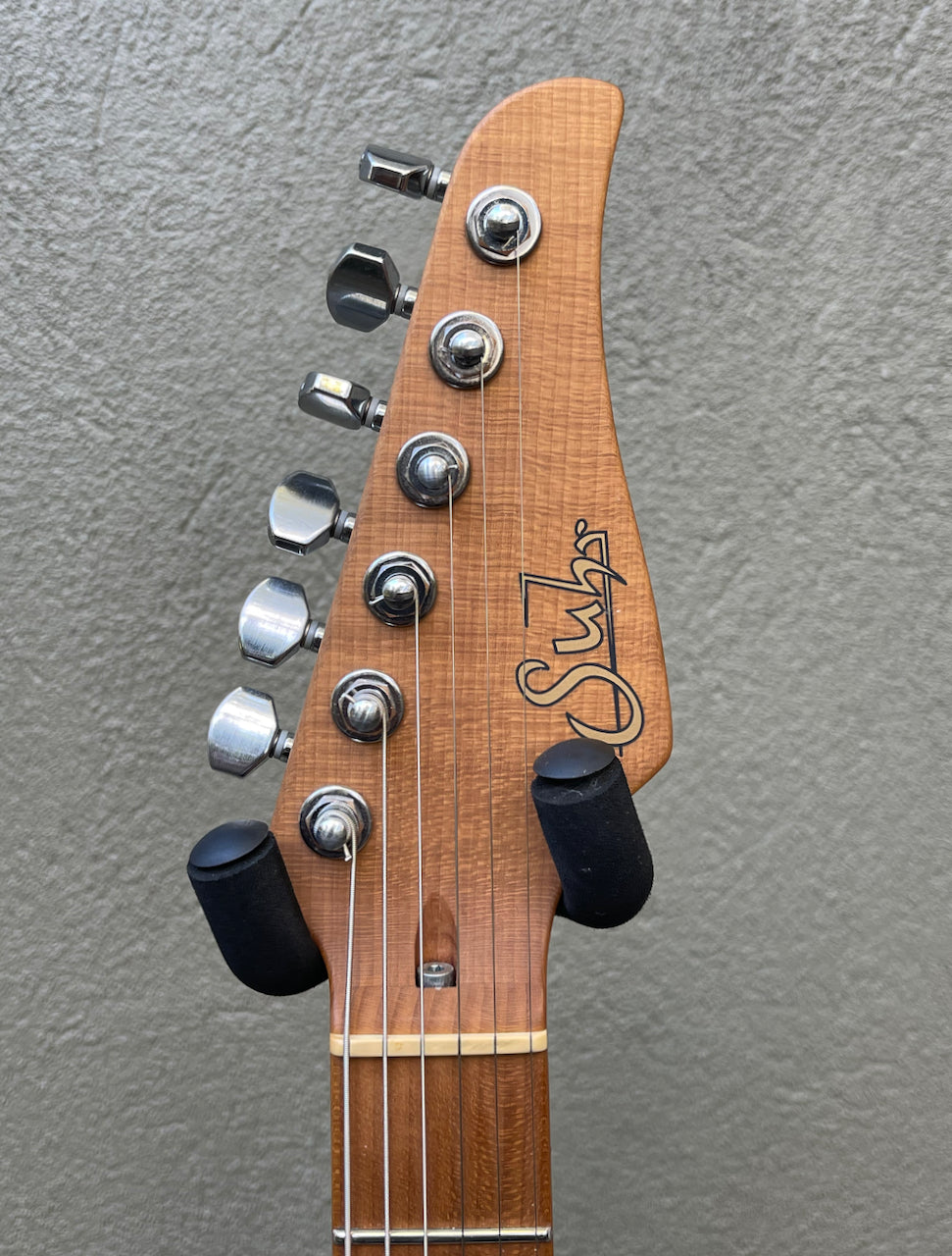 2014 Suhr Modern Antique 2 Tone Tobacco Burst