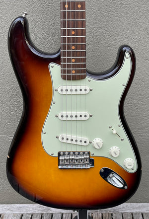 2014 Fender American Vintage '59 Stratocaster 3 Tone Sunburst