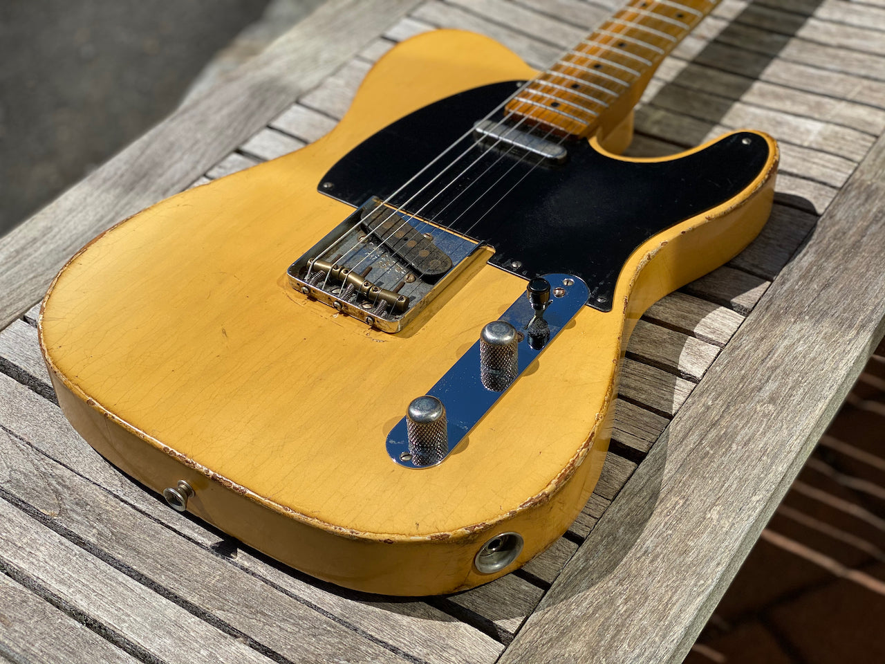 2020 Danocaster Single Cut Premium Blackguard, Ron Ellis pickups