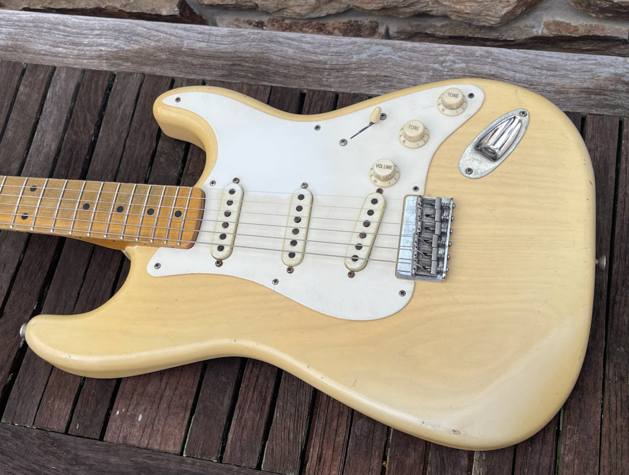 2021 Danocaster Double Cut Hardtail Blonde