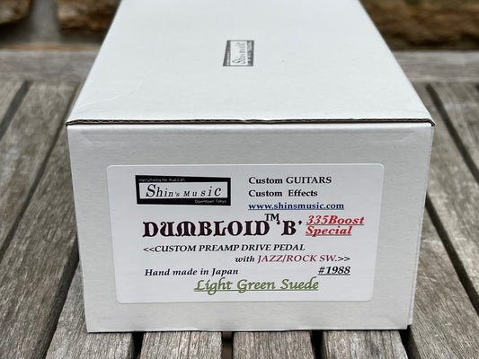 Shin's Music Dumbloid 335 with Boost Light Green Suede