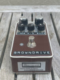 Shin's Music Brown Drive Brown Tolex