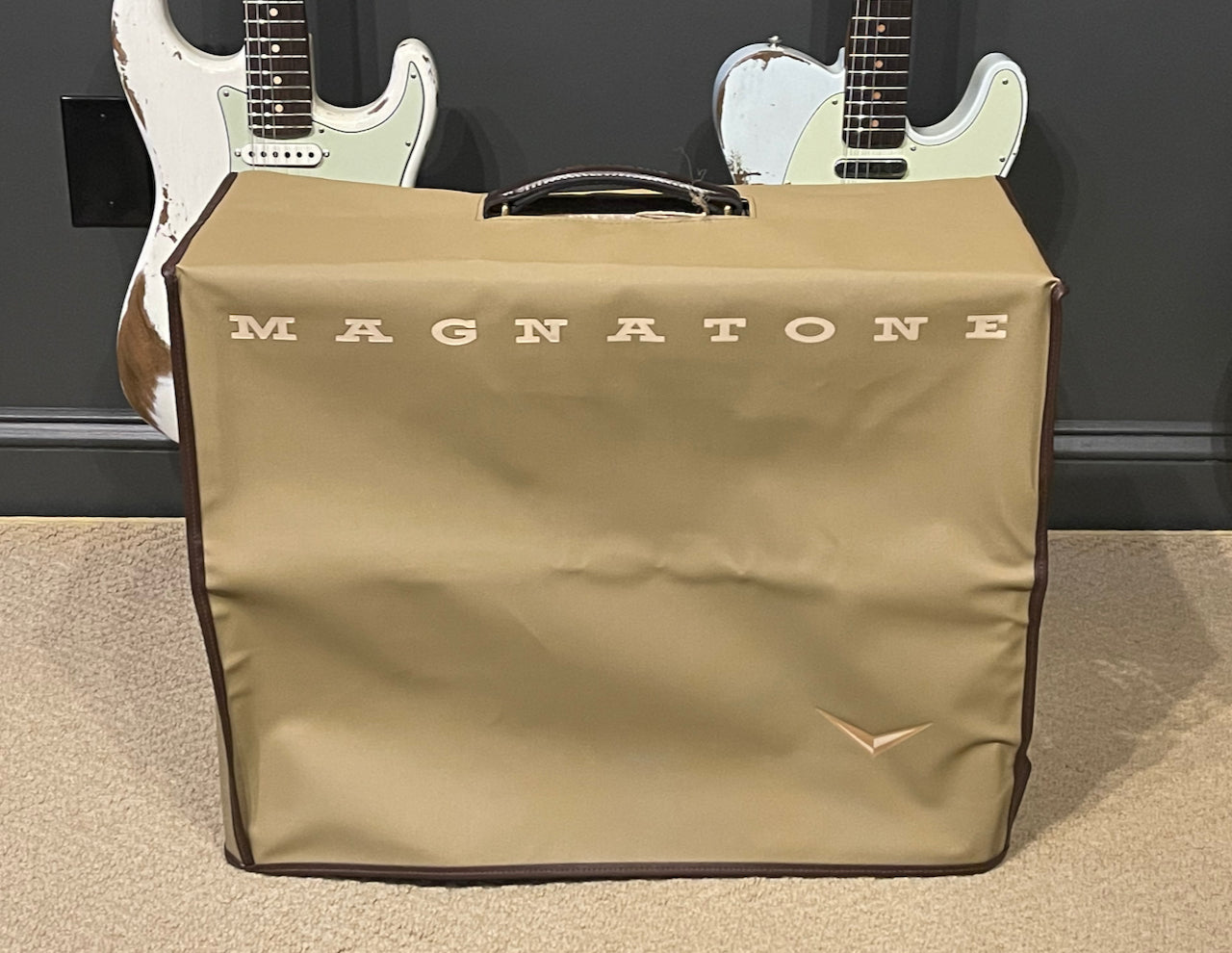 Magnatone Twilighter 1x12 Combo *Custom Color* Fawn with Wheat Grill