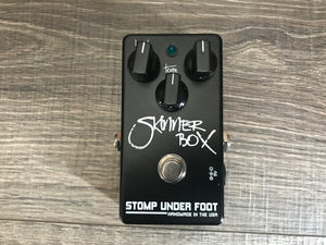 Stomp Under Foot Skinner Box