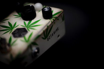 Beetronics FX Octahive *Custom Series* OHC194