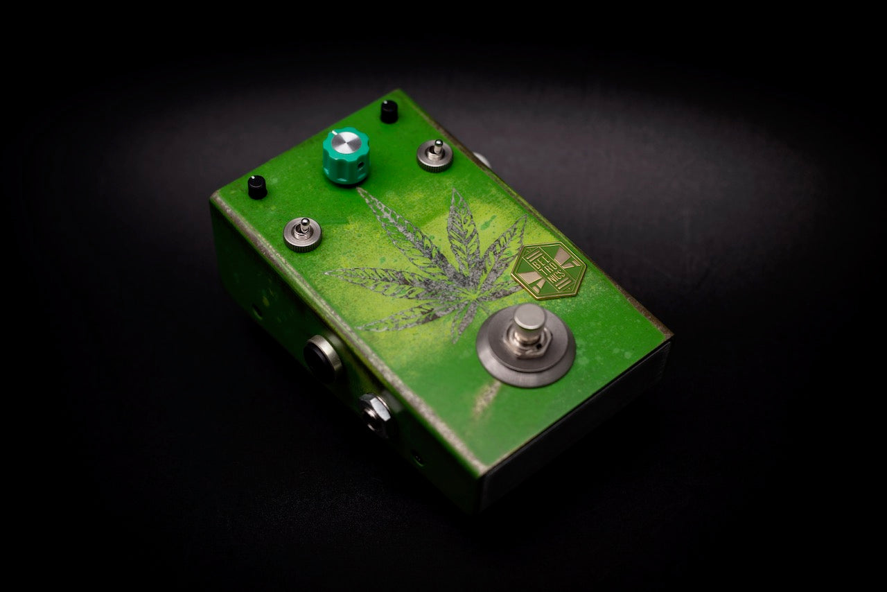 Beetronics FX Overhive *Custom Series* OV712