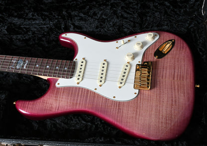 2006 Fender Custom Shop Limited Edition 60th Anniversary Presidential Select Stratocaster & Wine Set