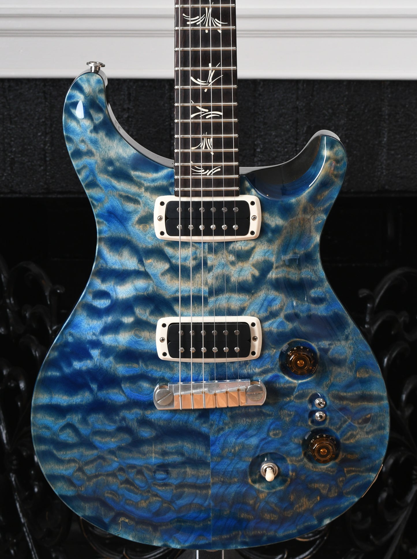 2013 Paul Reed Smith PRS Paul's Guitar Artist Royal Blue Quilt Brazilian Board