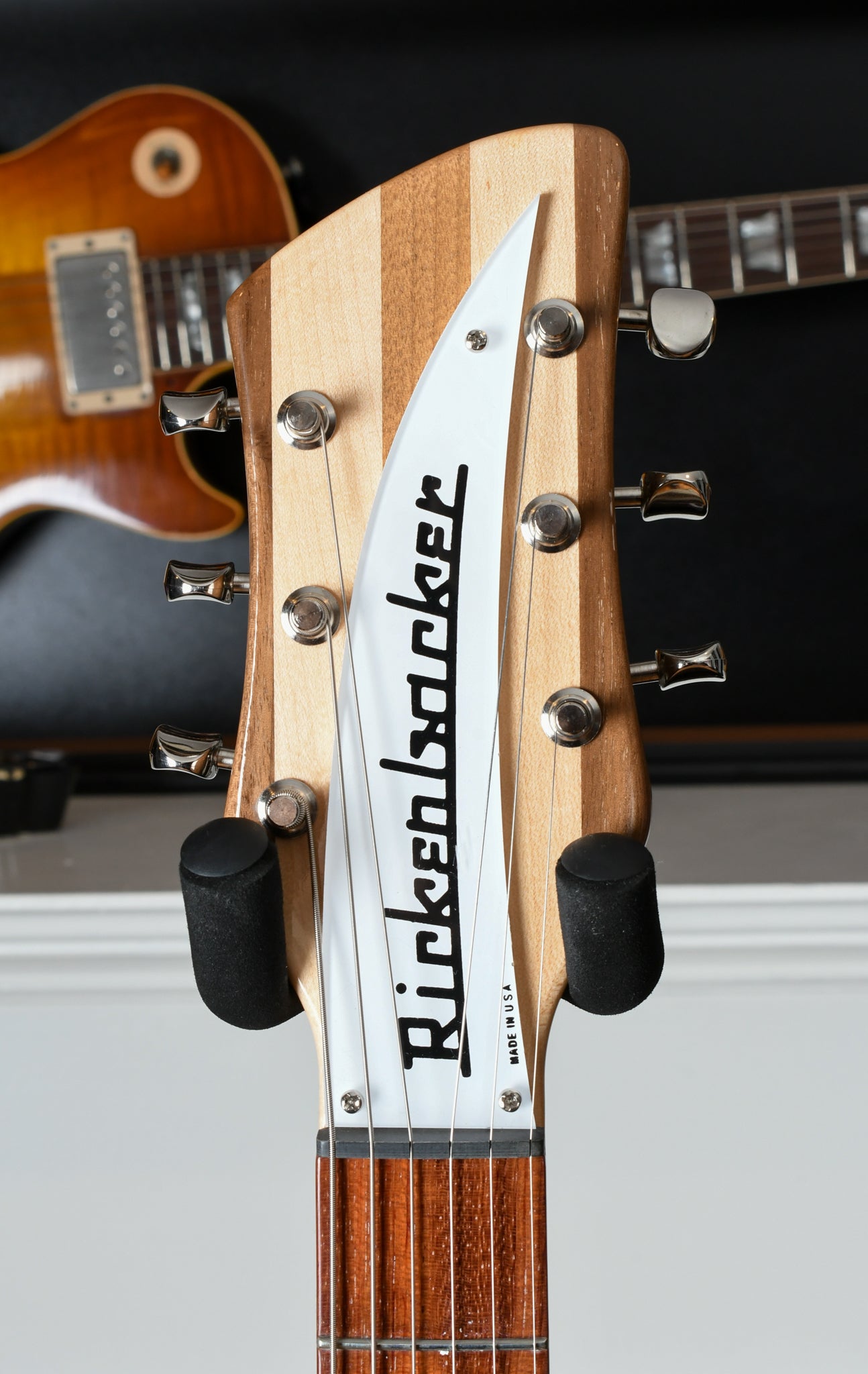 2021 Rickenbacker 350V63 "Liverpool" Mapleglo