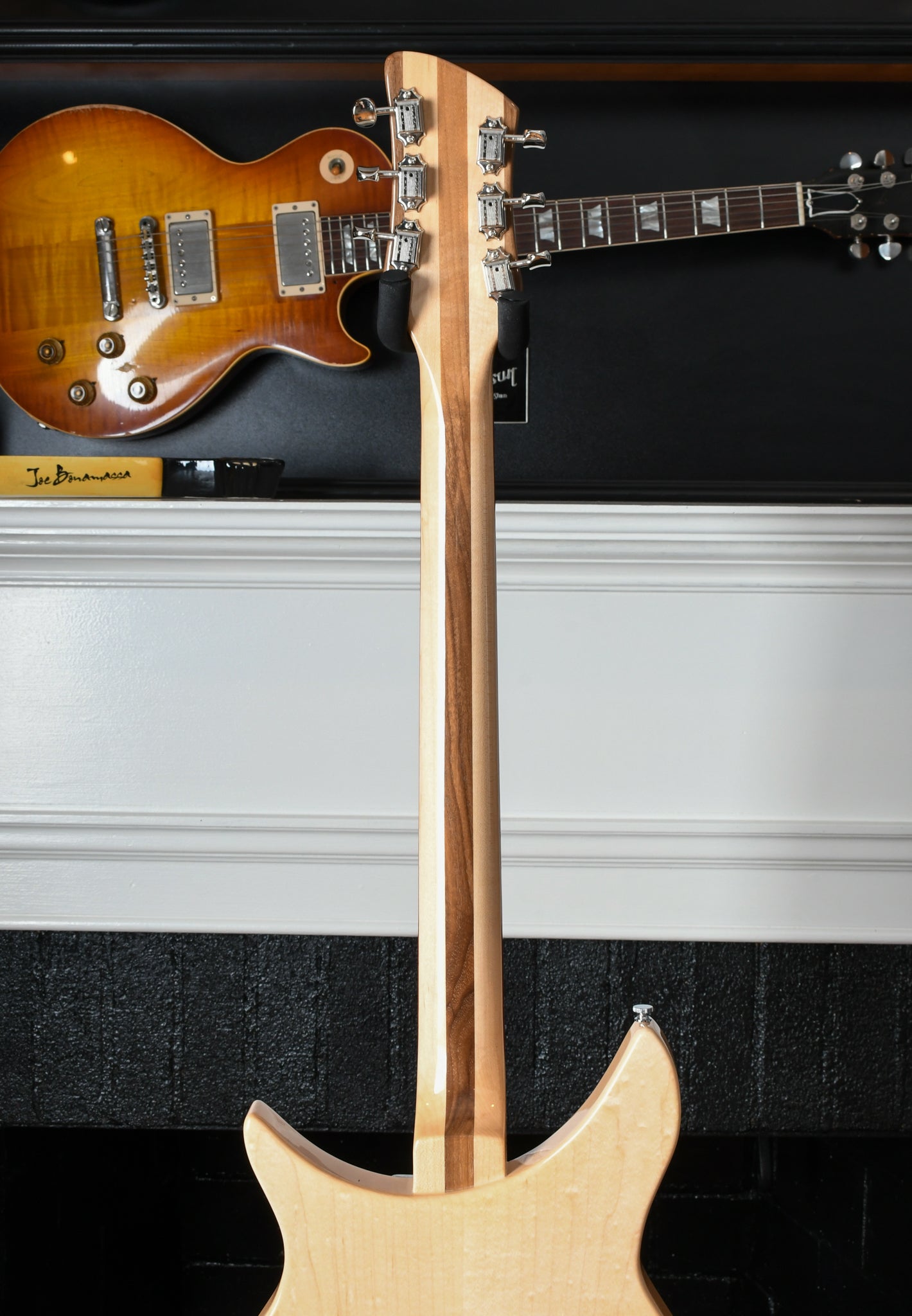 2021 Rickenbacker 350V63 "Liverpool" Mapleglo
