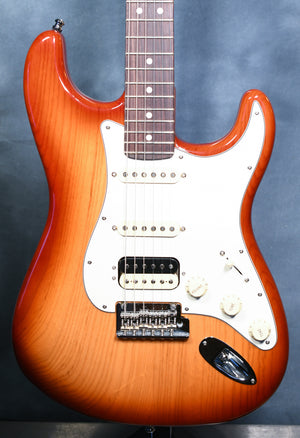 2019 Fender American Professional Stratocaster HSS Shawbucker Siena Burst