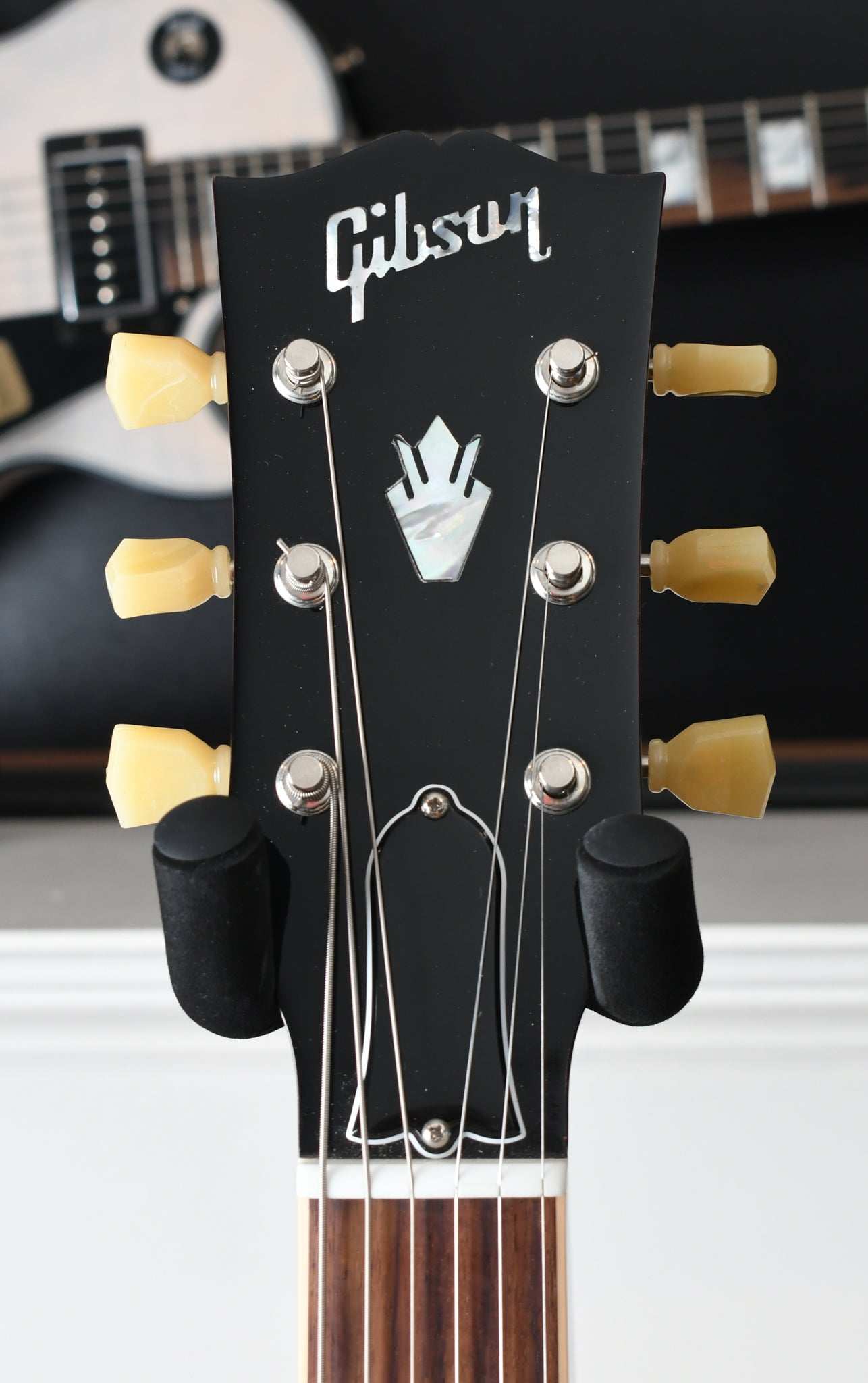 2012 Gibson Custom Shop ES-390 Vintage Cherry