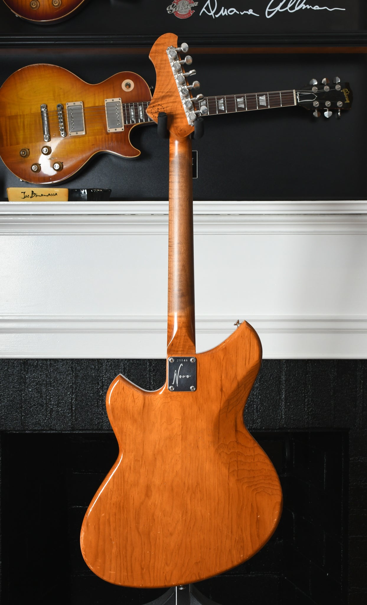 2021 Novo Guitars Serus J Amber