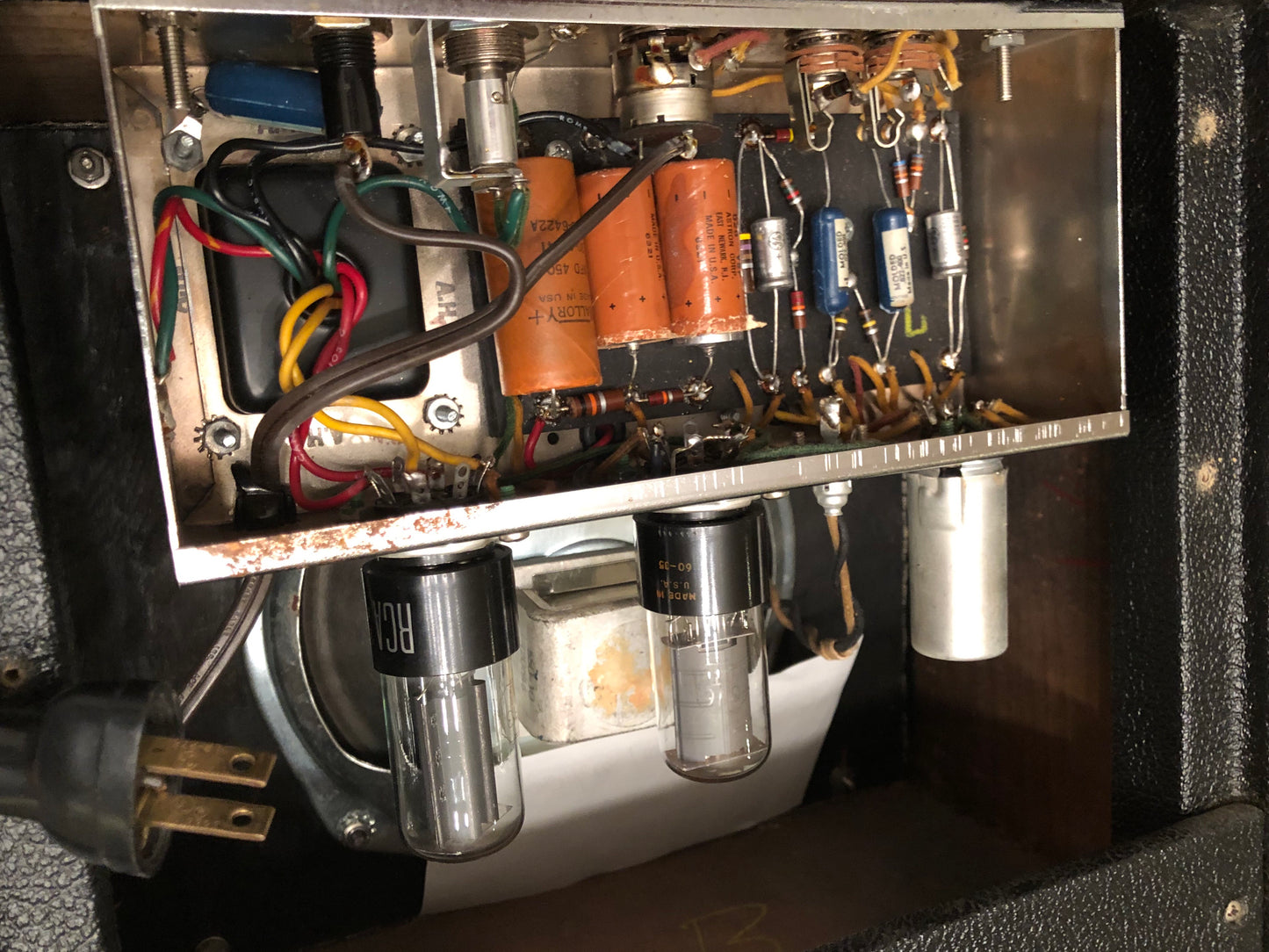 1964 Fender Champ 1x8 Combo Black Tolex